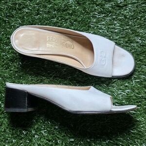 Salvatore Ferragamo White Horsebit Mules Slide Sandals Women’s Size 7.5B